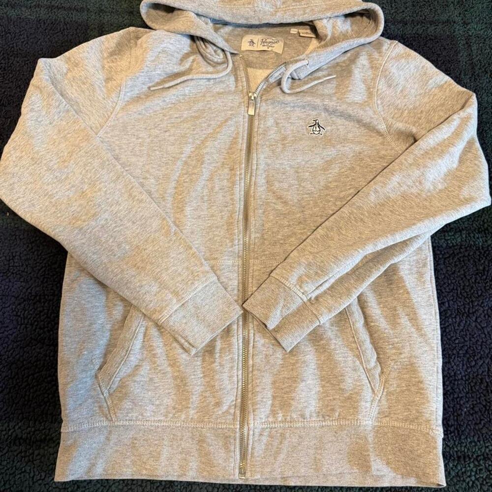Gray penguin by brandy melville